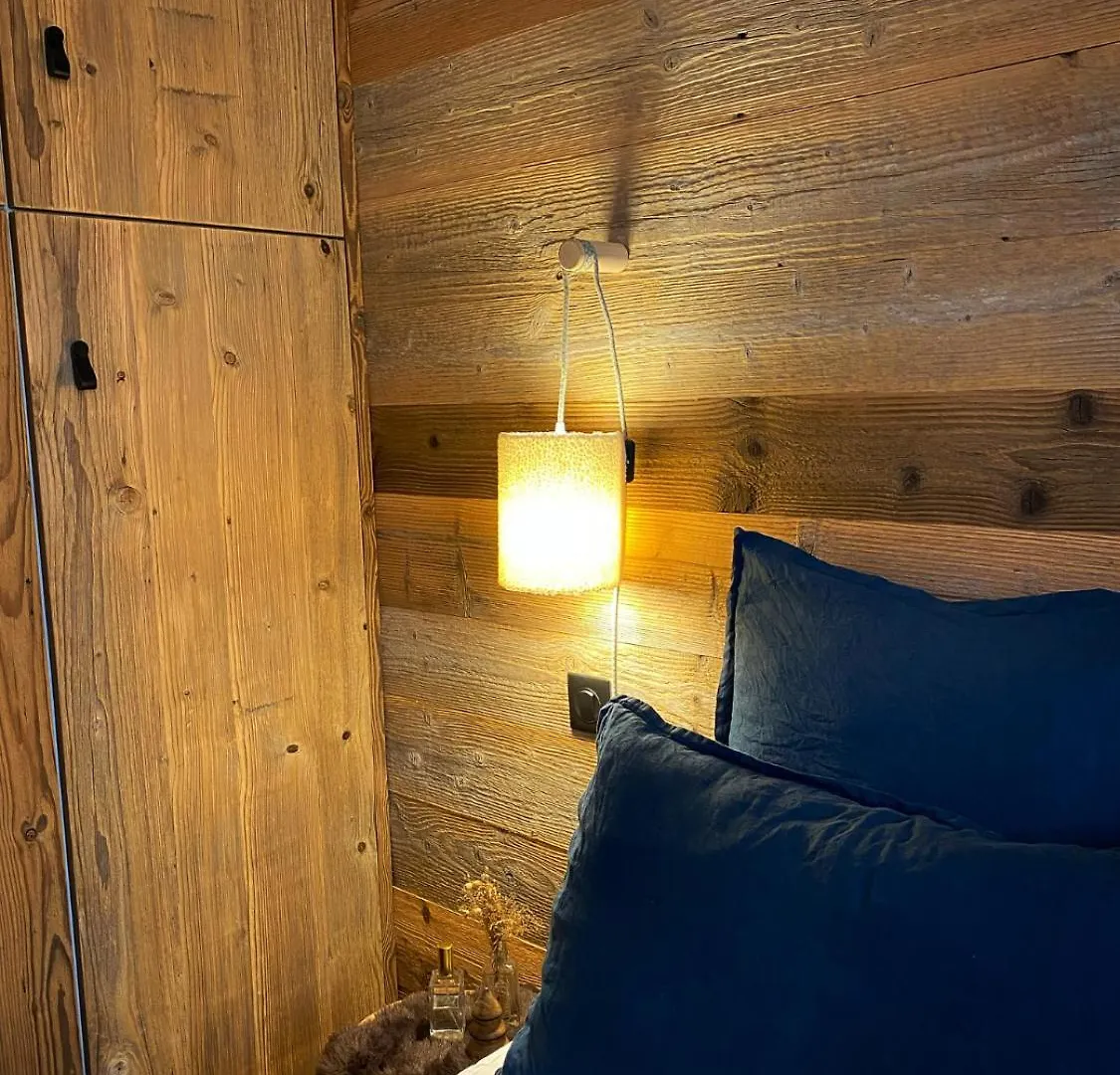A Place 2 Be, Megeve Centre